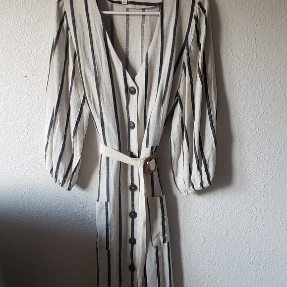 Linen Dress - Picture 1 of 4